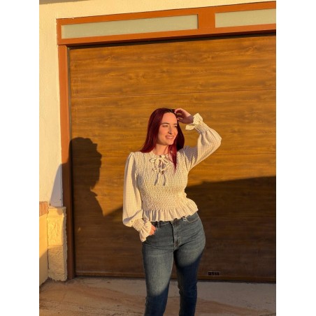 Camisa fruncida cuadros con volantes